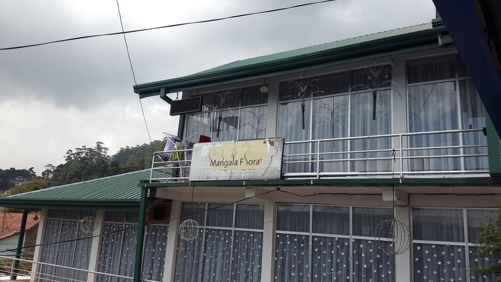 Hotel Mangala Flora à Nuwara Eliya Extérieur photo