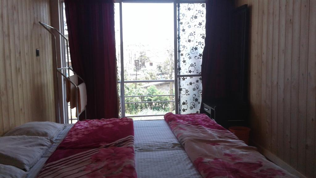 Hotel Mangala Flora à Nuwara Eliya Extérieur photo