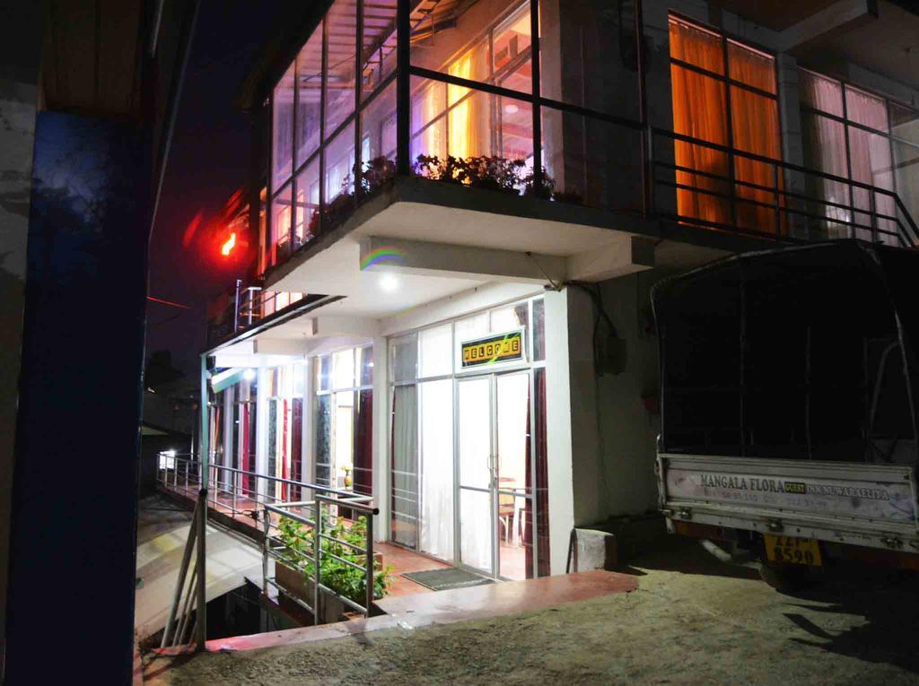 Hotel Mangala Flora à Nuwara Eliya Extérieur photo